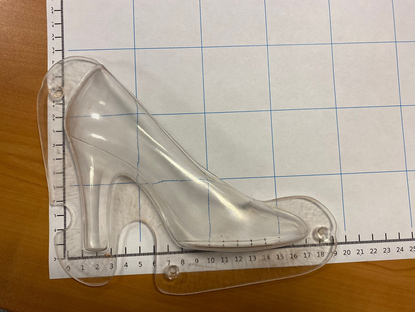 Chocolademal: Dames hak 17 cm