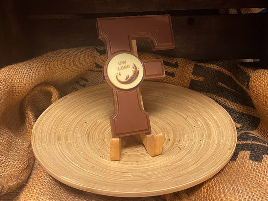 Chocoladeletter F met logo